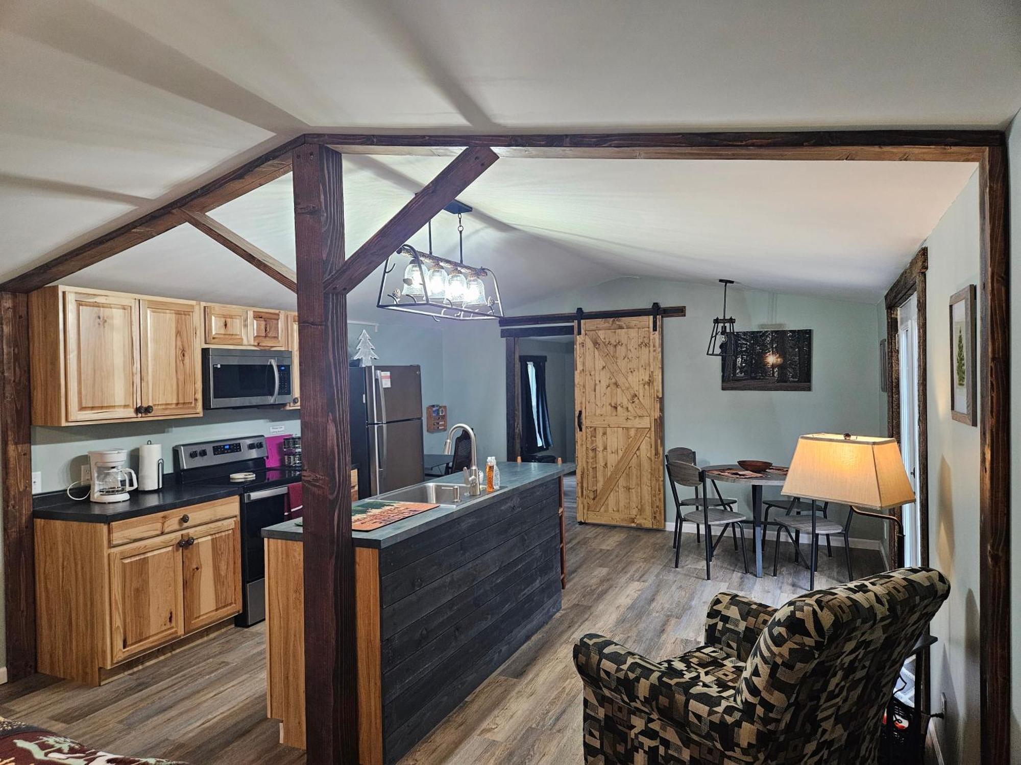 Grey Pines At Hocking Vacations Villa Logan Ngoại thất bức ảnh
